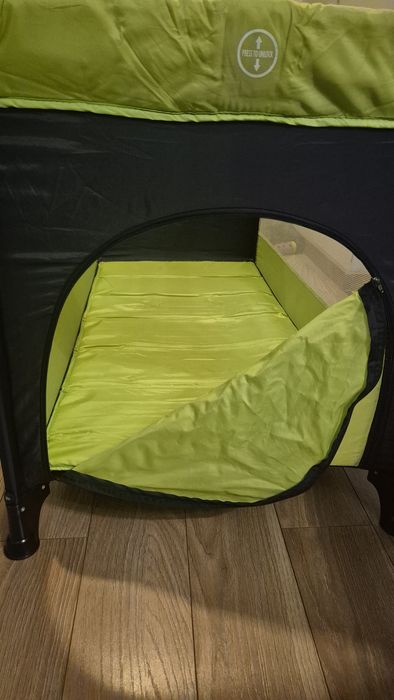 Łóżeczko turystyczne