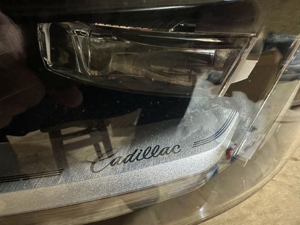 Ліва фара Cadillac escalade 2020 2021 2022 2023 2024