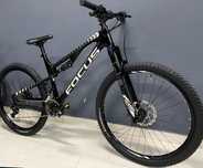 Гірський карбоновий двопідвісний велосипед FOCUS SPINE 27.5" RockShox