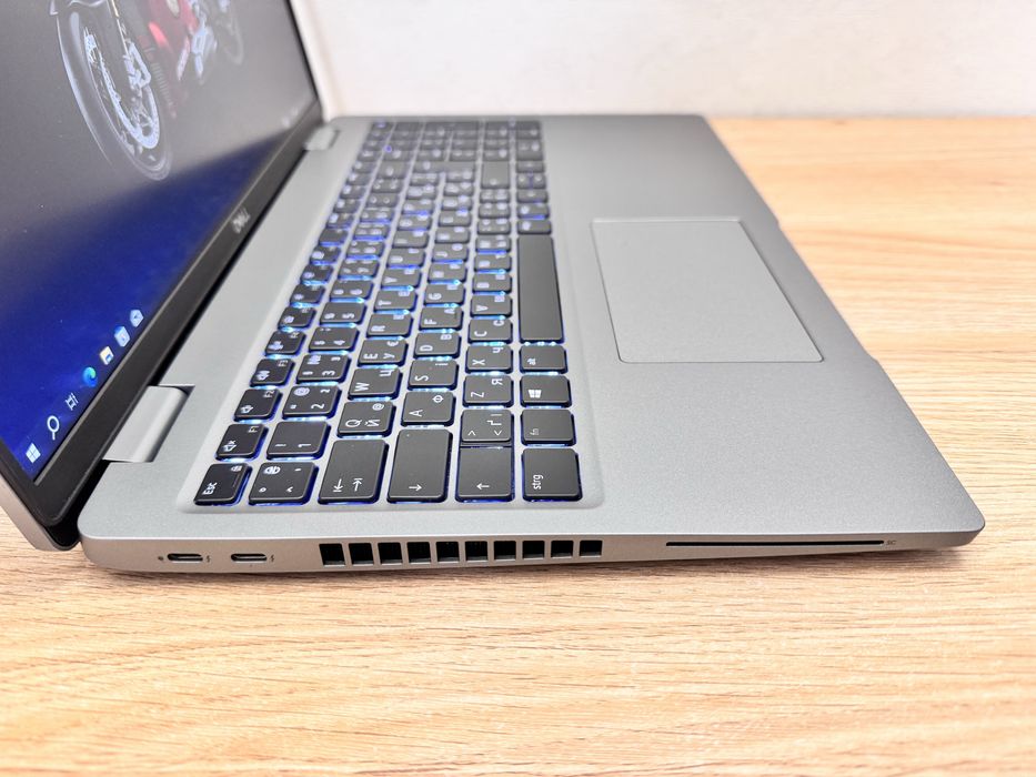 15,6” FHD IPS Dell Latitude 5520 i5-1145G7/16/256