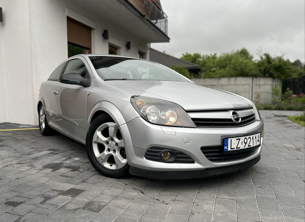Opel Astra GTC 1.6 LPG multifunkcja, tempomat, komputer, A/C, alufelgi