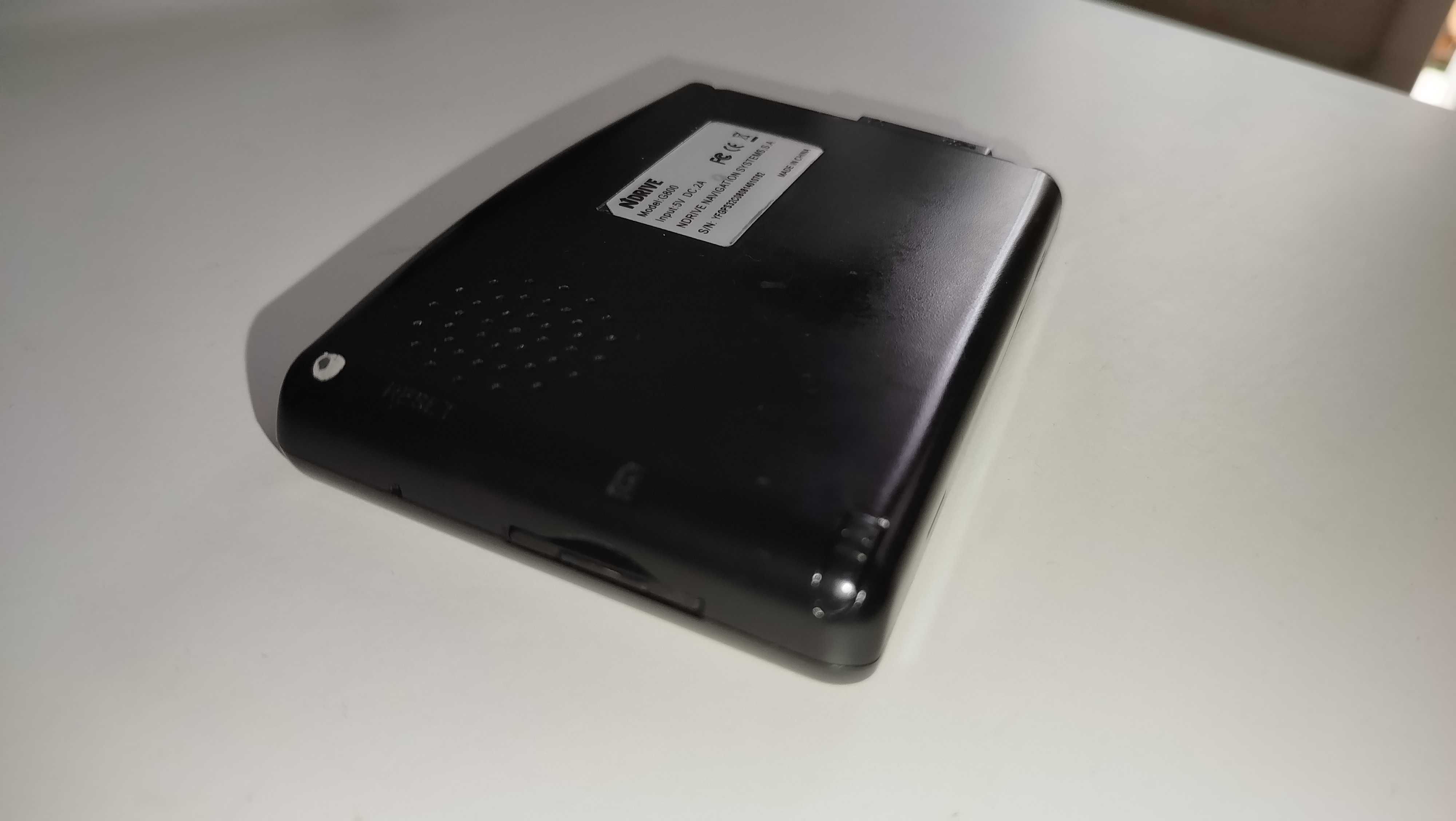GPS NDRIVE G800R com Acessórios (Com Software NNG iGO 8)