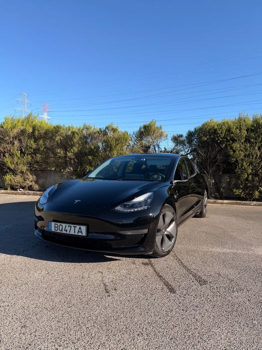 Tesla Model 3 Long-Range Dual Motor AWD