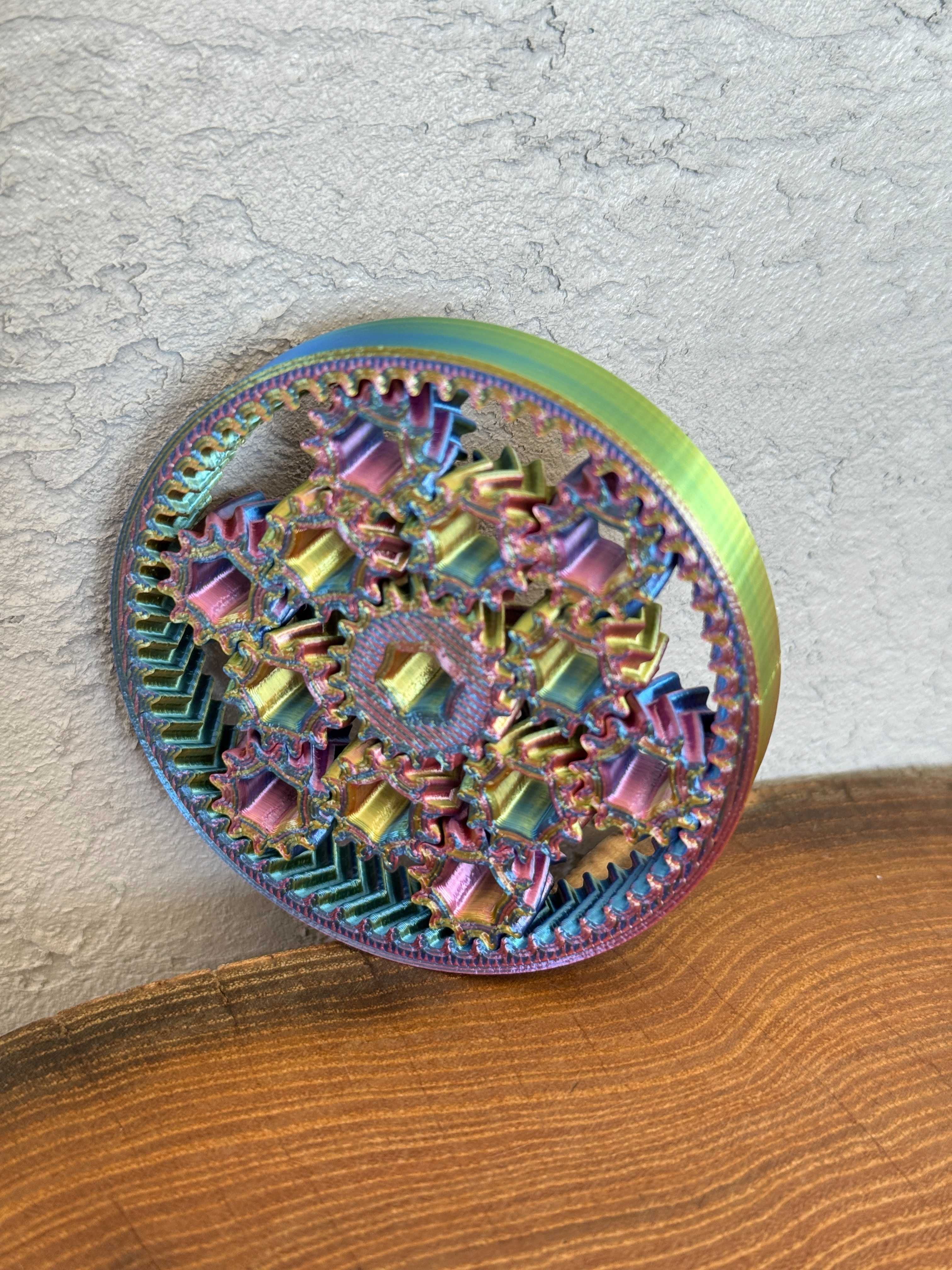 Fidget Spinner zębatki 75 mm, druk 3D – świetna zabawka antystresowa