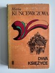 Książka dwa księżyce