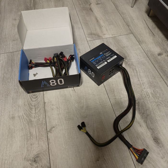 Блок питания Chieftec 750w