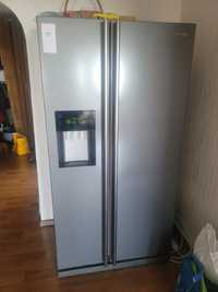 холодильник Samsung RSH1DTMH