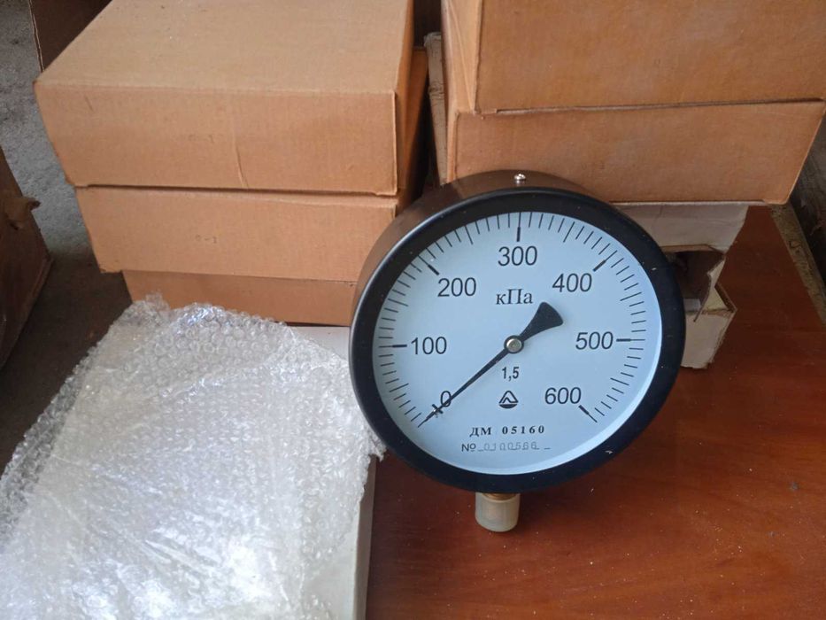 Манометр, вакуумний  манометр