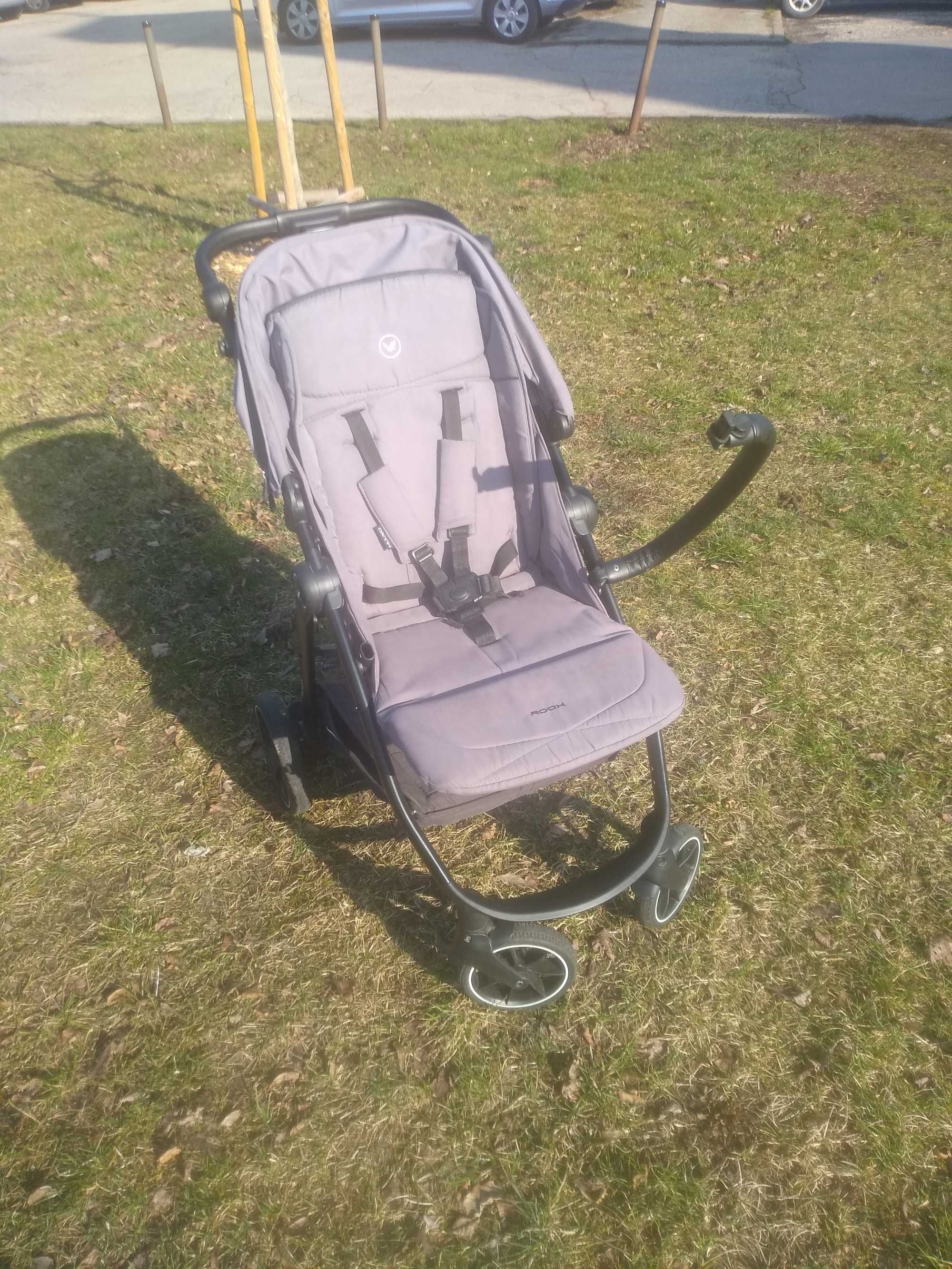 Wózek spacerowy Muuvo Roox