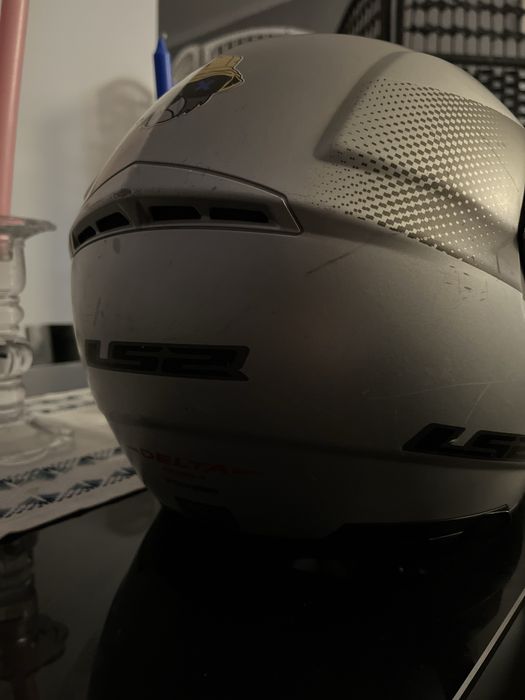 Capacete Ls2 Delta FF 369