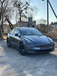 Продаю Tesla Y 2022