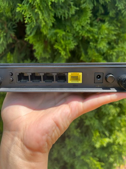 Wi-Fi роутер D-LINK DIR-822 AC1200 2.4GHZ + 5GHZ