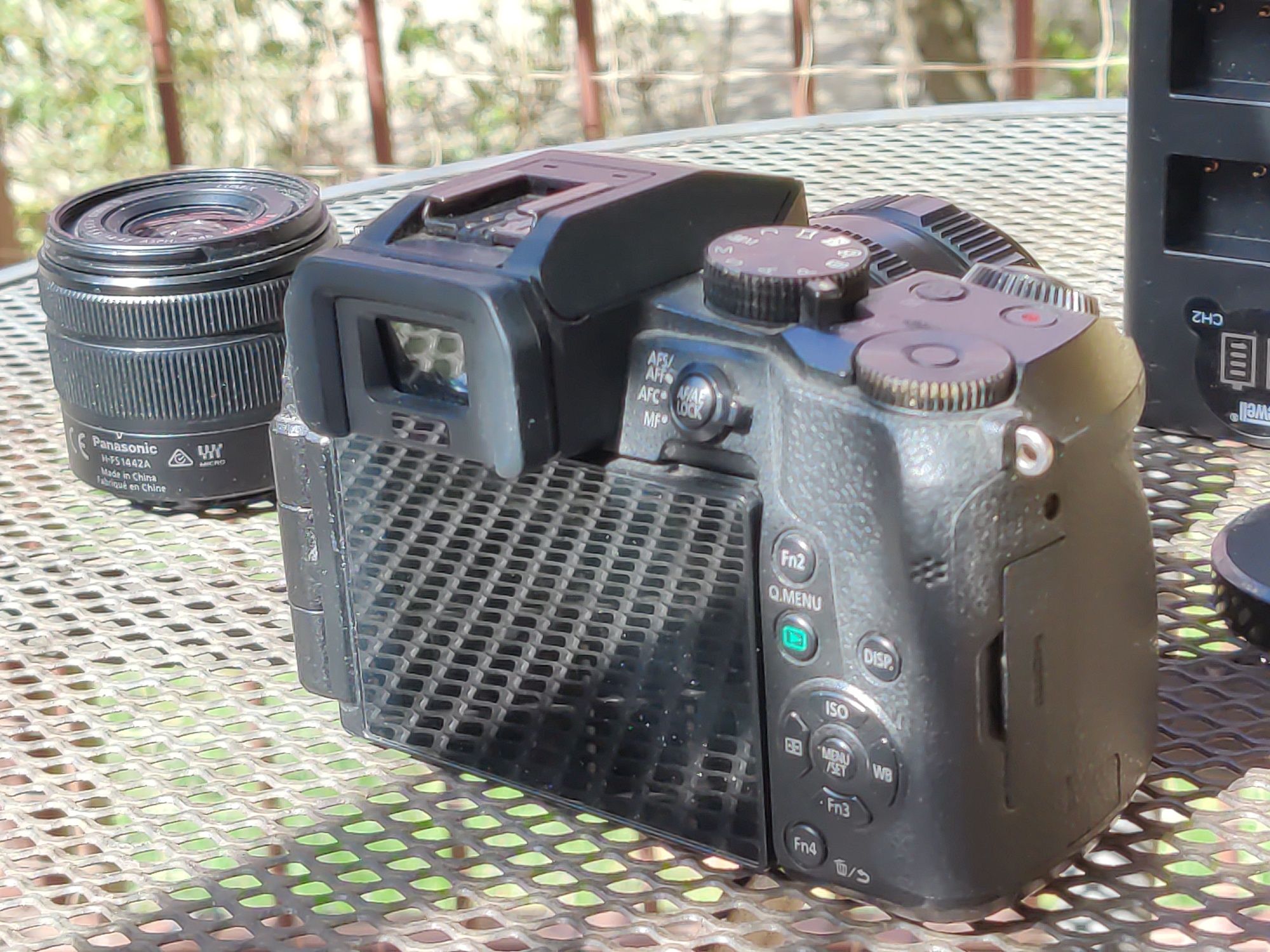 Aparat Panasonic Lumix G7 + Panasonic 14-42 + Helios 44m-4 + Akcesoria