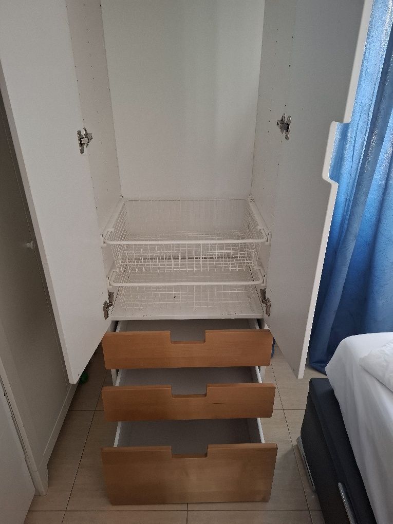 Roupeiro pequeno