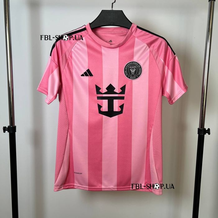 Футбольна форма Інтер Маямі рожева сезону 2025-26