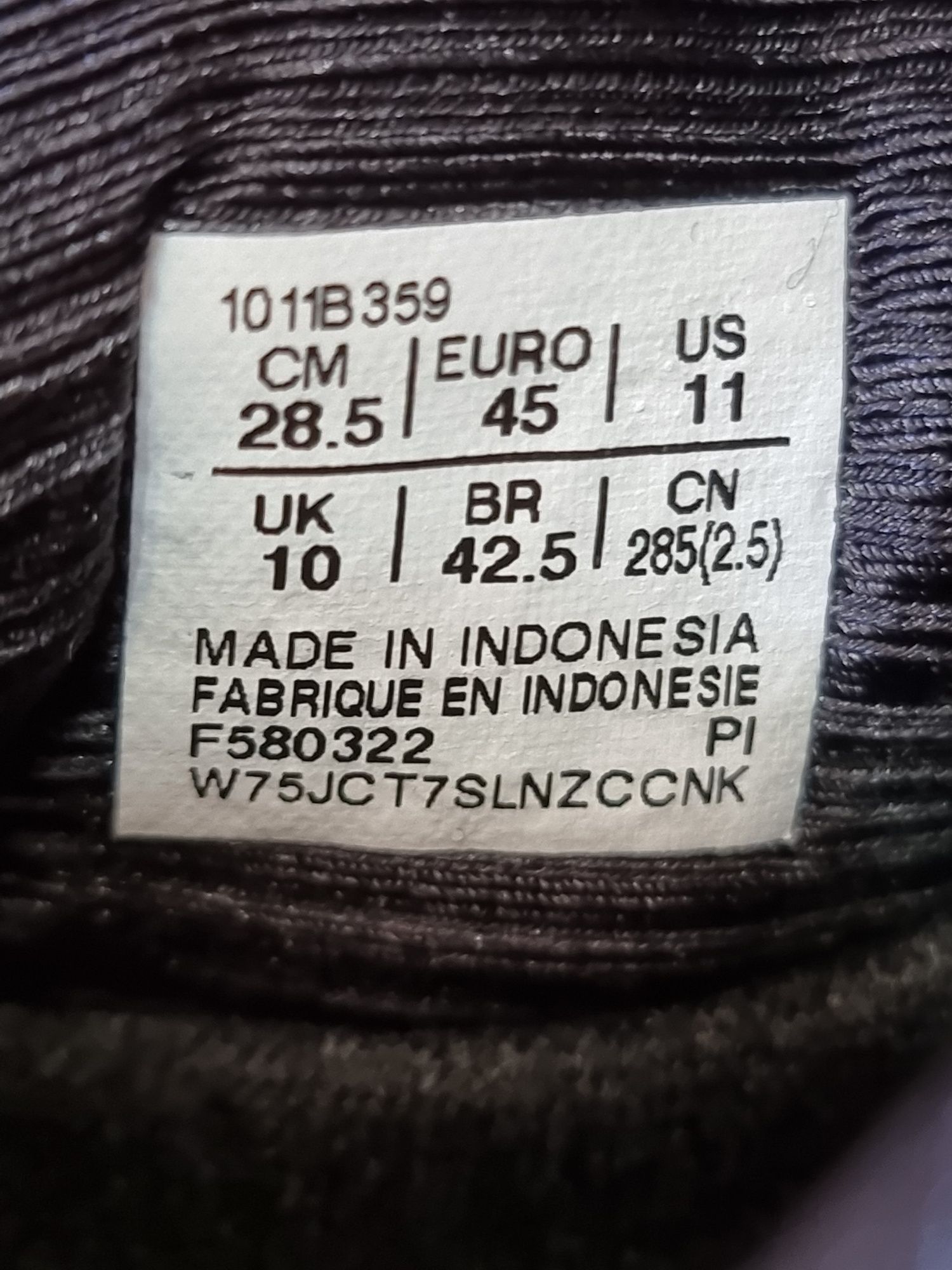 Оригінал 100% чоловічі кросівки asics nimbus 24 euro 45