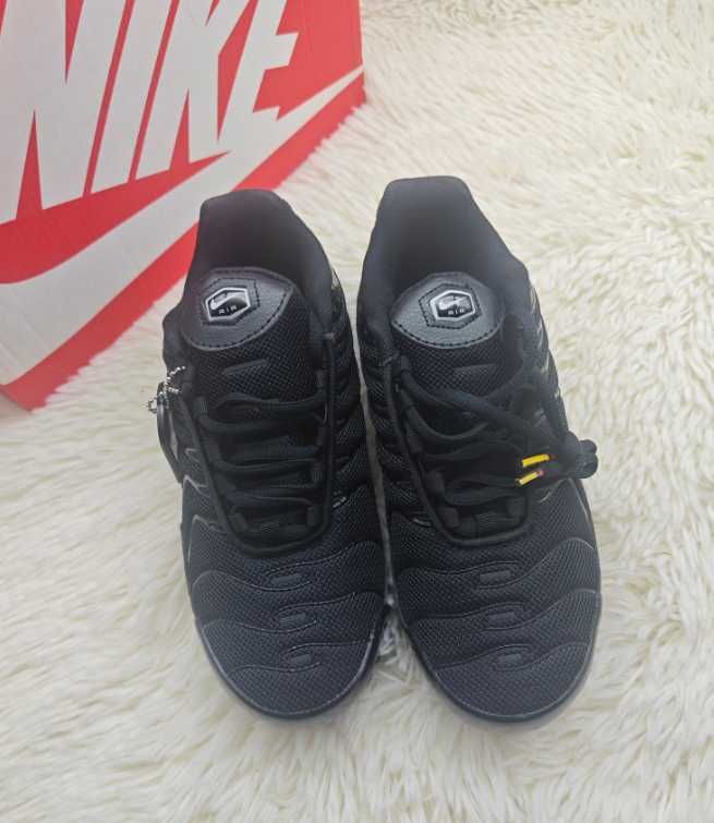 Nike Air Max Plus TN czarny EU 38
