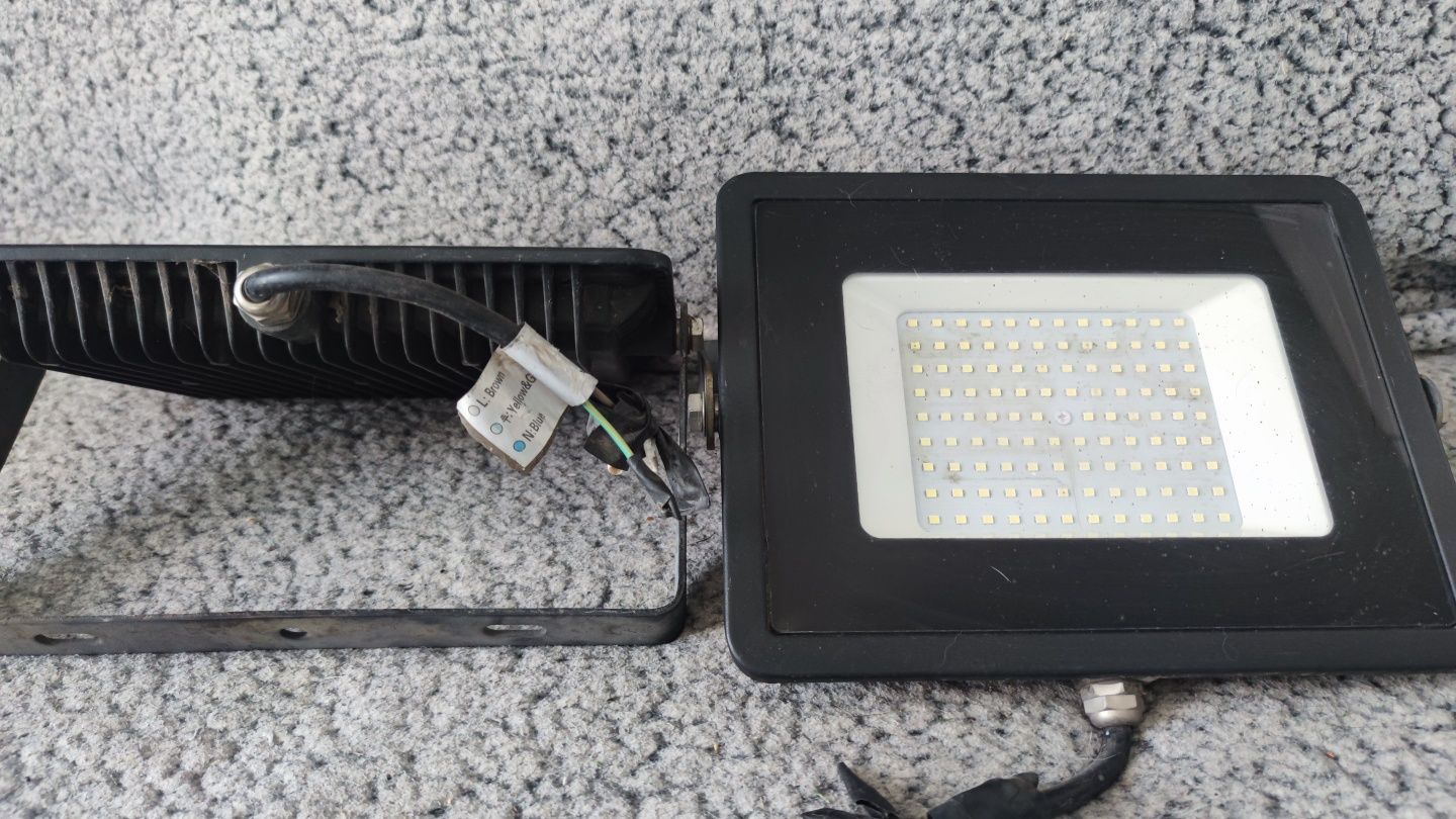 Прожектор 50W 2шт