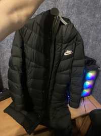 Оригинал!!! Пуховик Nike S/M