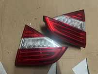 SKODA OCTAVIA LAMPY TYŁ TYLNA PRAWA LEWA KOMPLET W KLAPĘ KLAPA 0099