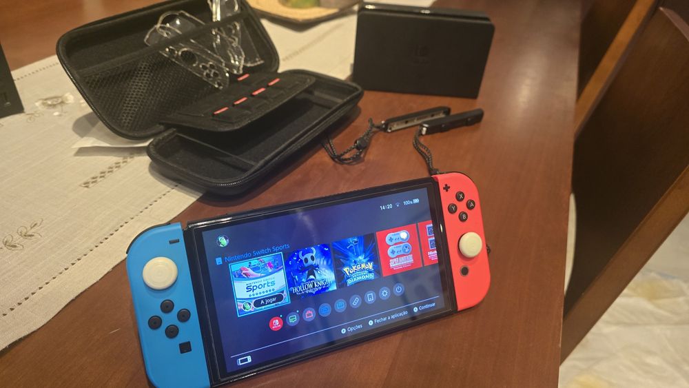 Nintendo Switch OELD - Otimo estado