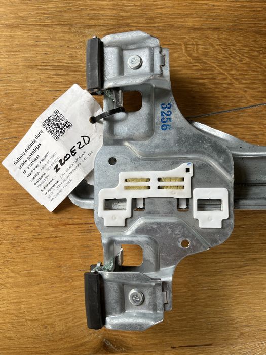 Склопідйомник для опель mokka