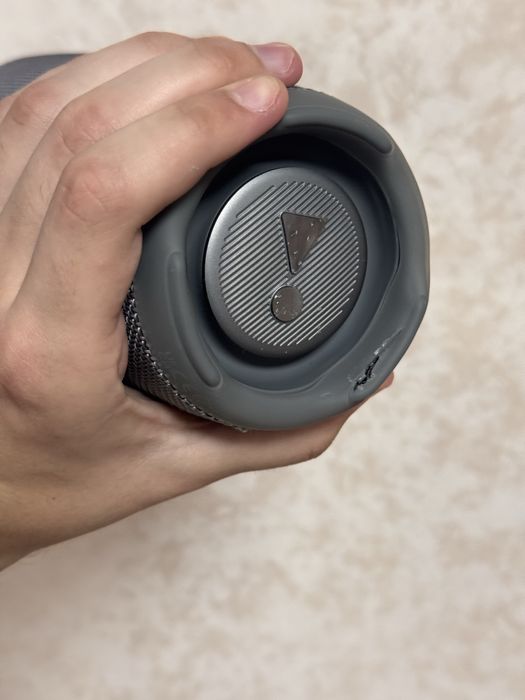 Продам JBL Charge 5 Grey Оригінал