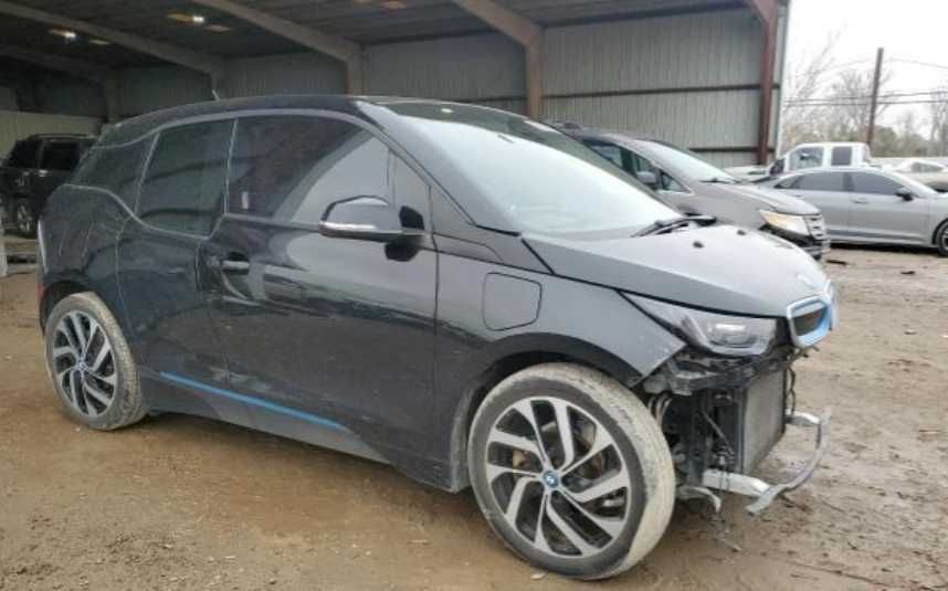 Кришка багажника Bmw I3 ляда розбор бмв і3 шрот