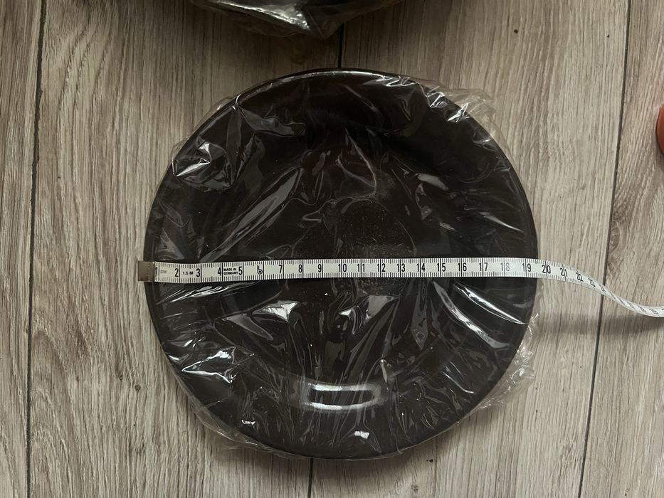 Talerze  12 elementów.