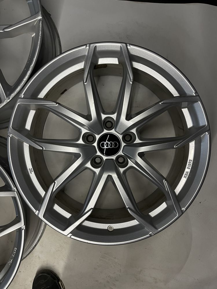 Диски R19 5x112 Et45 8J. Audi A4 A6 A8 VW Passat NMS Arteon ID4 ID6