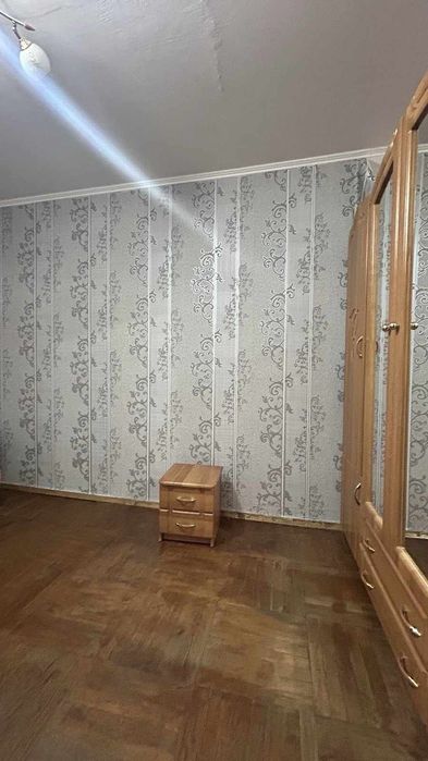 Здам кімнату у квартирі без проживання господаря для дівчини