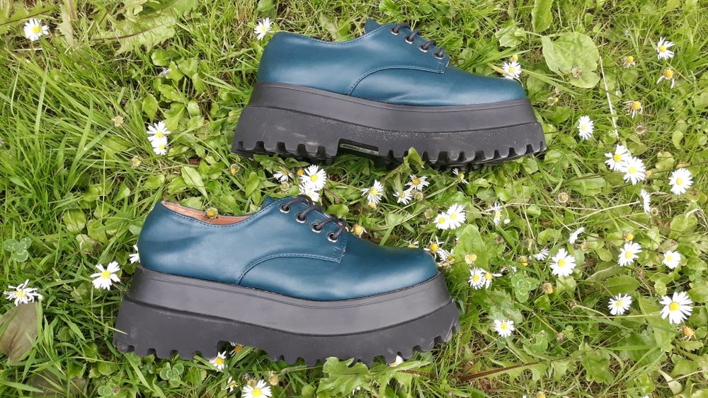 Buty na wysokiej platformie ASOS Design