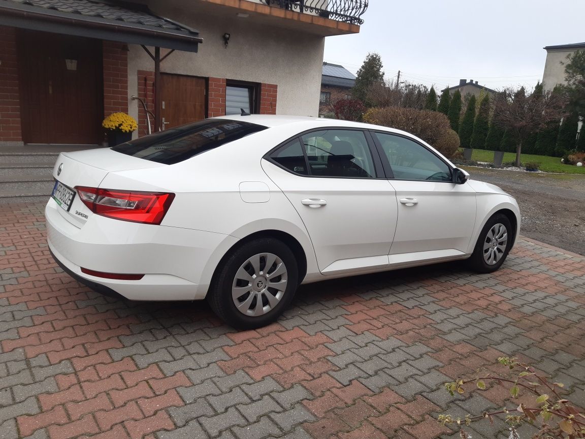 Skoda Superb 2.0 TDi 150KM FV23%