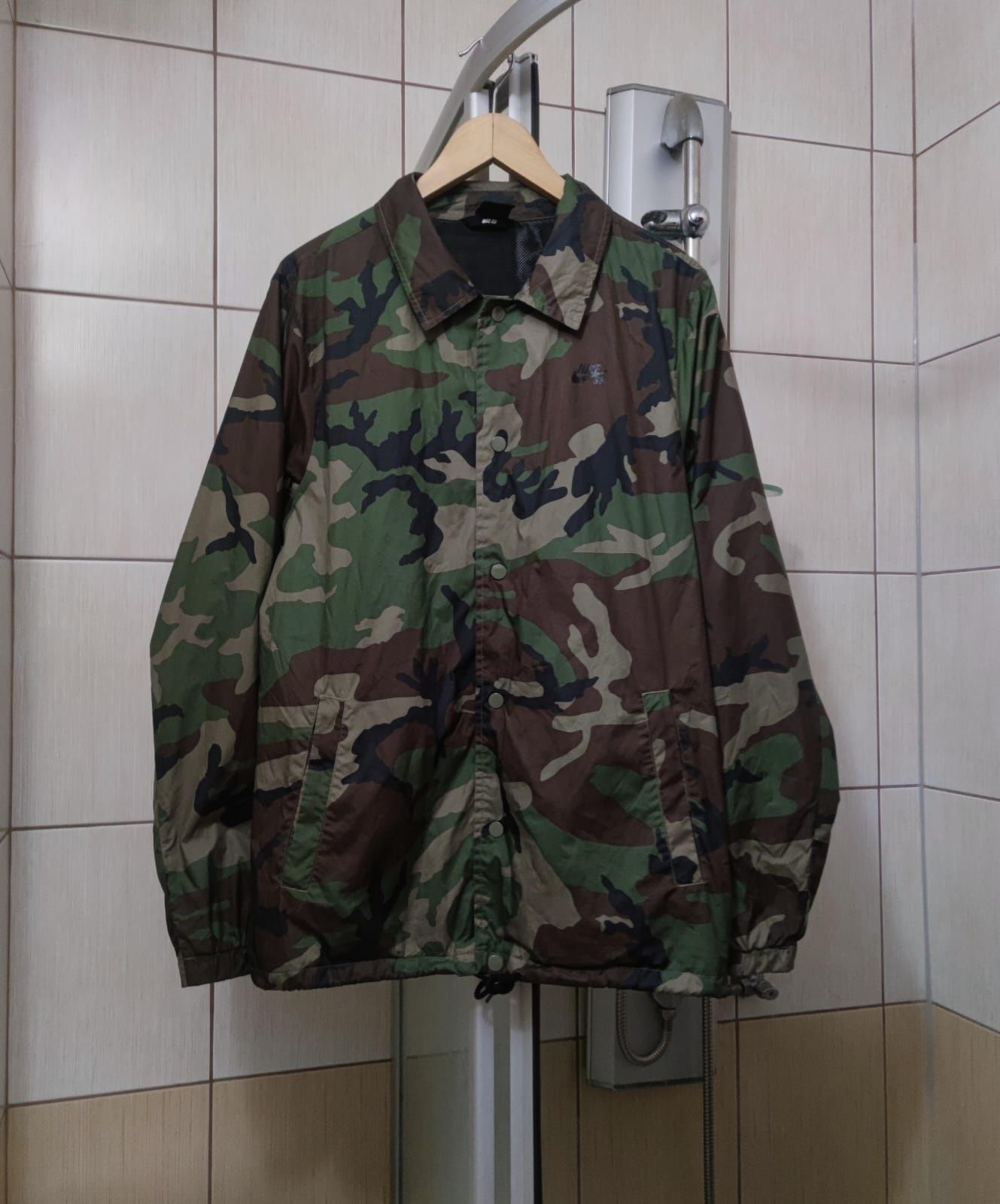 kurtka Nike SB shell S wiatrówka przeciwdeszczowa camo kamo kamuflage
