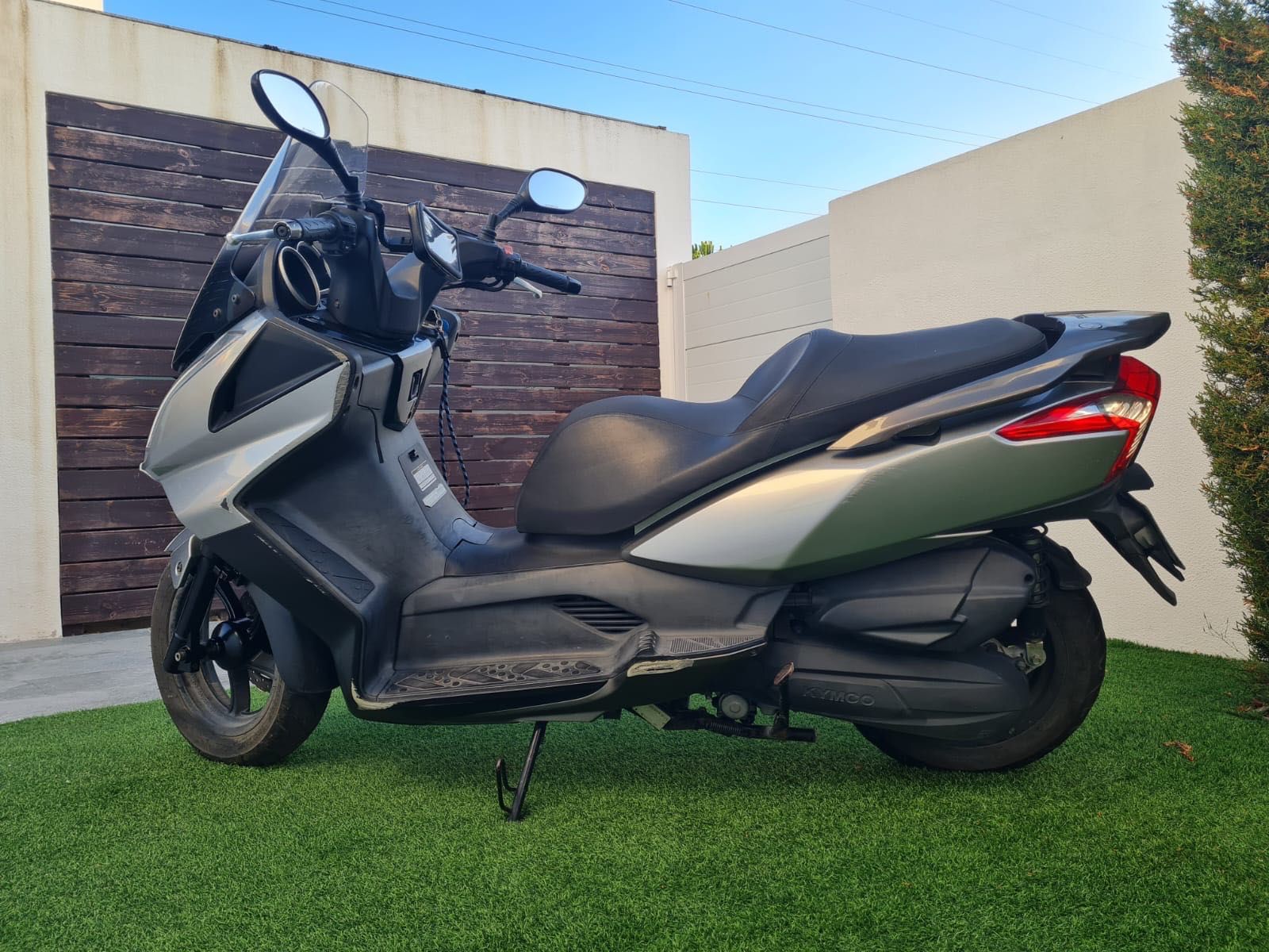 Scooter Kymco Downtown 125