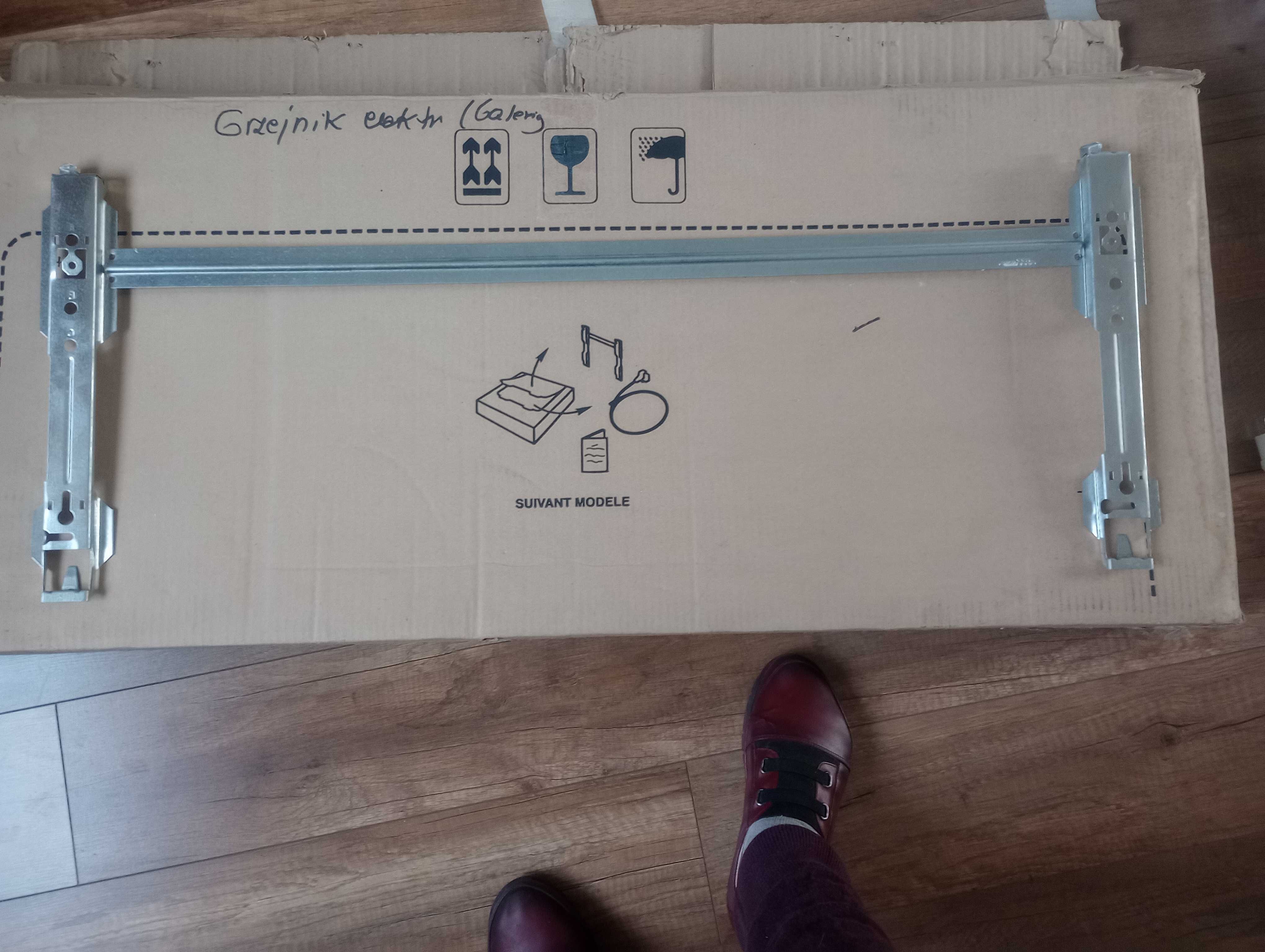 Grzejnik konwertorowy 2500 W BASIC AIREL