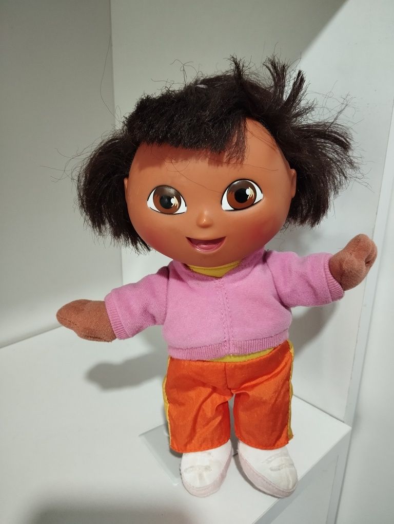 Lalka Dora interaktywna uszkodzona 24cm