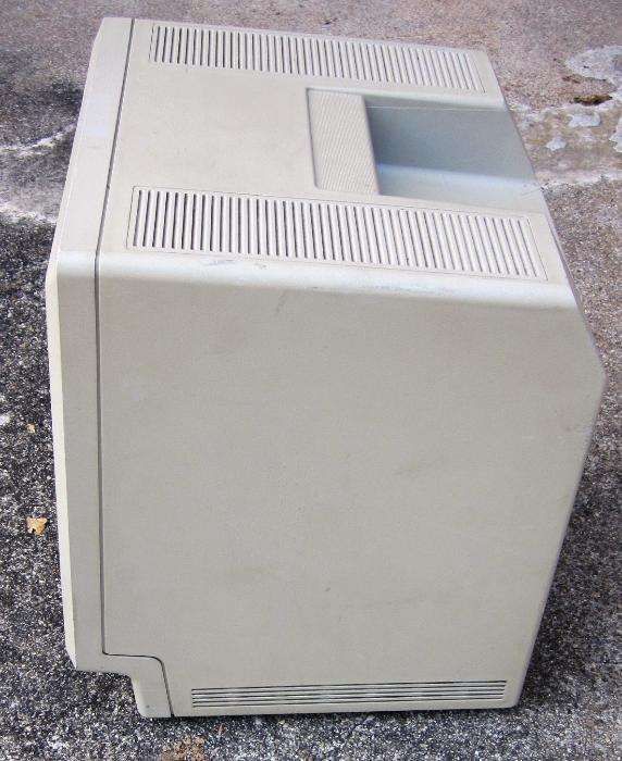 Macintosh Plus 1Mb