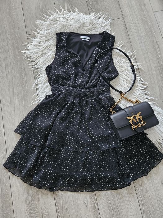 Sukienka czarna w grochy