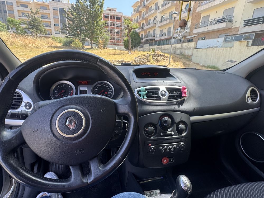 Vendo renault clio 1.5 dsl