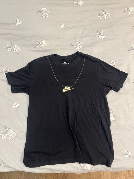 Футболка фирмы «Nike»