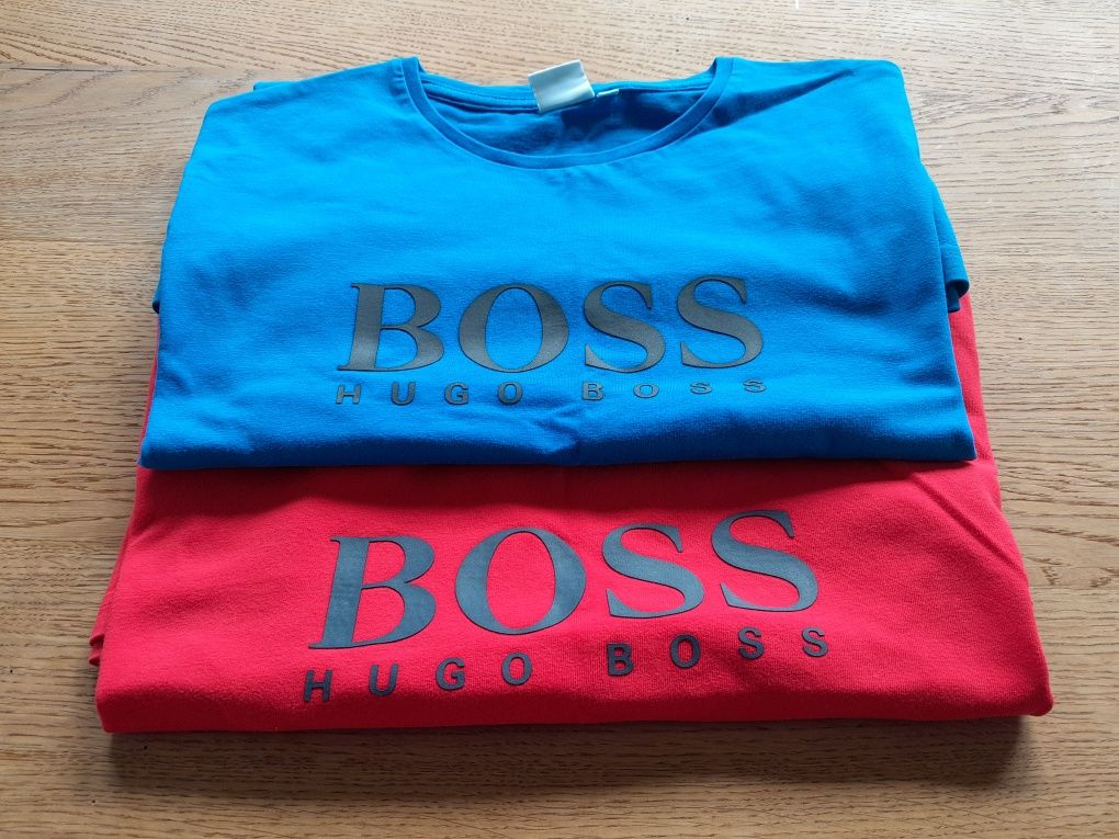 Sprzedam dwie koszulki Hugo Boss chlopiece