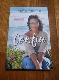 Livro "Confia", Sofia Ribeiro - Como Novo