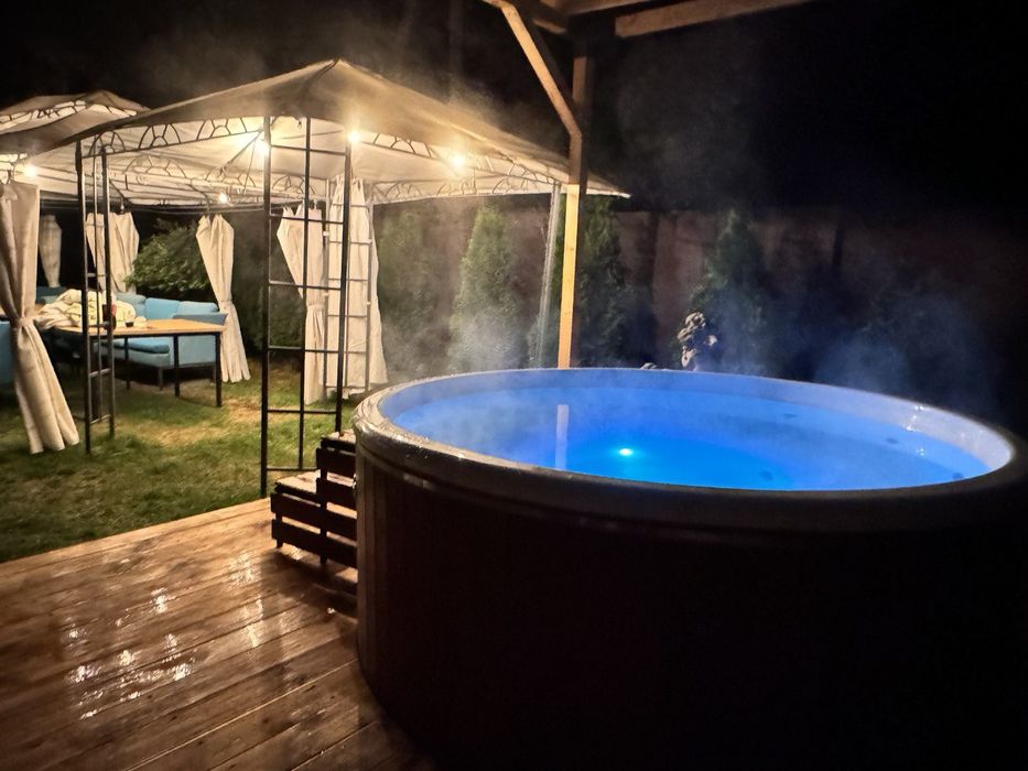 Чан с гидромасажем почасово