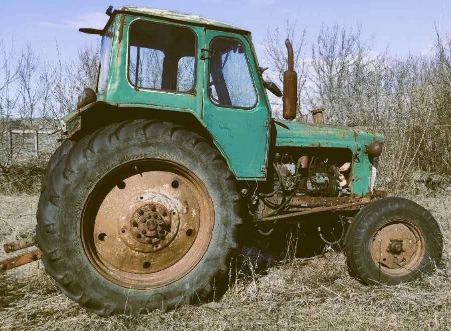 Трактор колёсный ЮМЗ-6 1976гв Киевская область