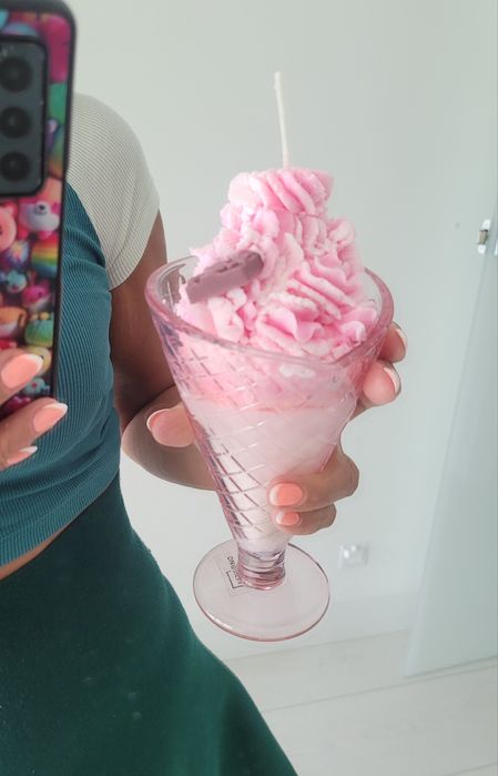 Świeczka sojowa naturalna cukierkowa wafel deser zapachowa duża