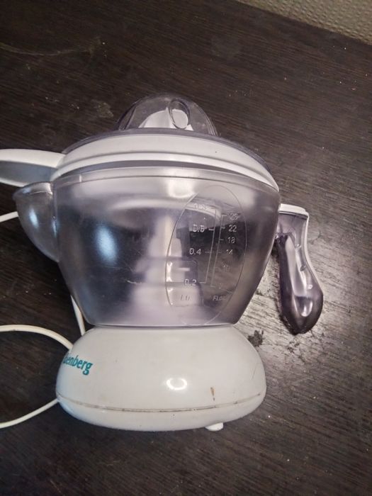 Соковыжималка Elenberg