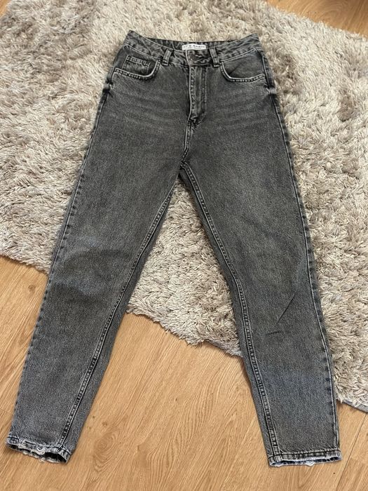 Джинси жіночі сірого кольору