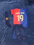Lamine -YAMAL- Barcelona - Strój piłkarski z geterkami 146cm