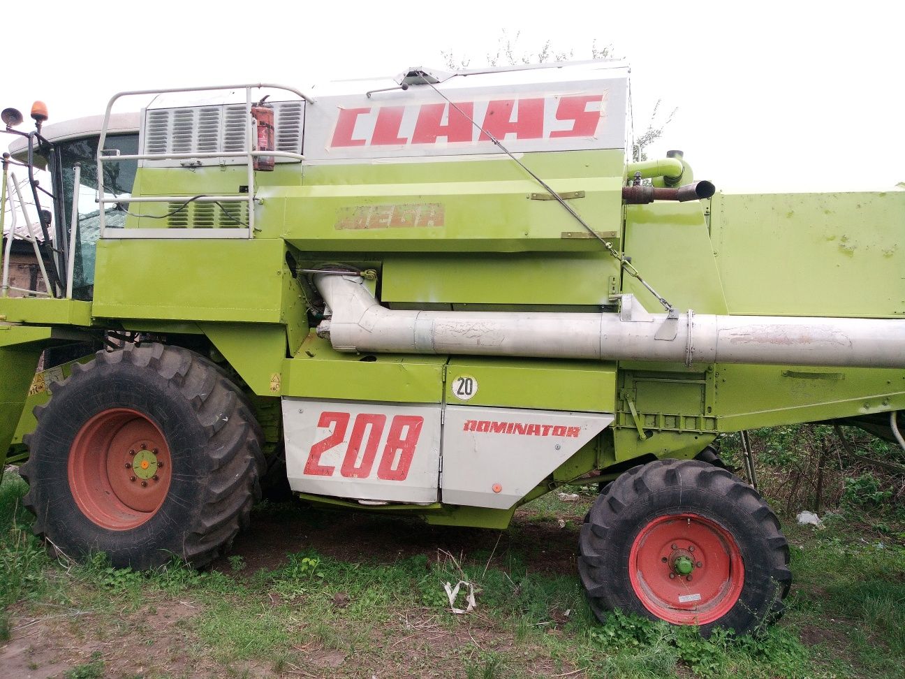 Продам комбайн Claas Mega 208